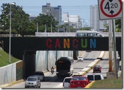 2015.07.15 c Cancun, Quintana Roo, Mexico (3) (640x461)