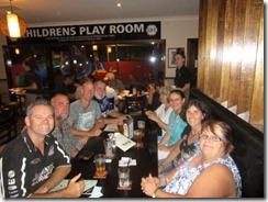 2015.11.27 b Gracemere Pub, QLD, AU (640x480)